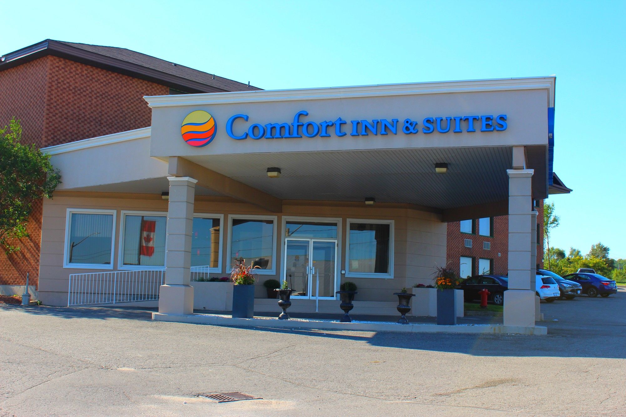 Фото Comfort Inn & Suites Barrie