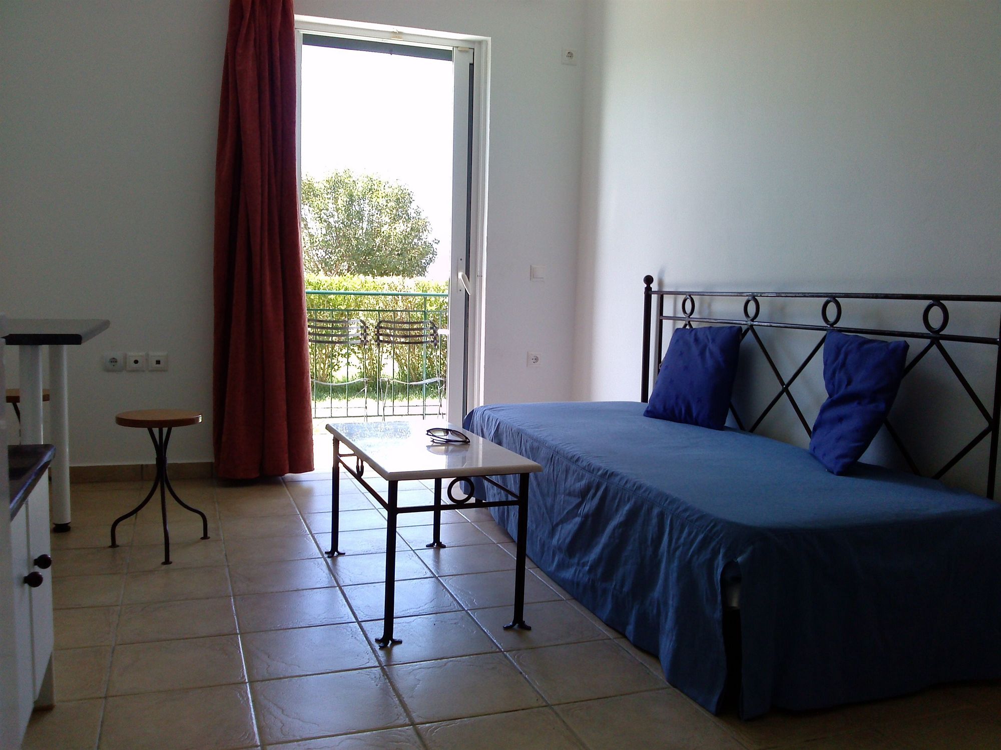 Фото Отель Liberatos Village