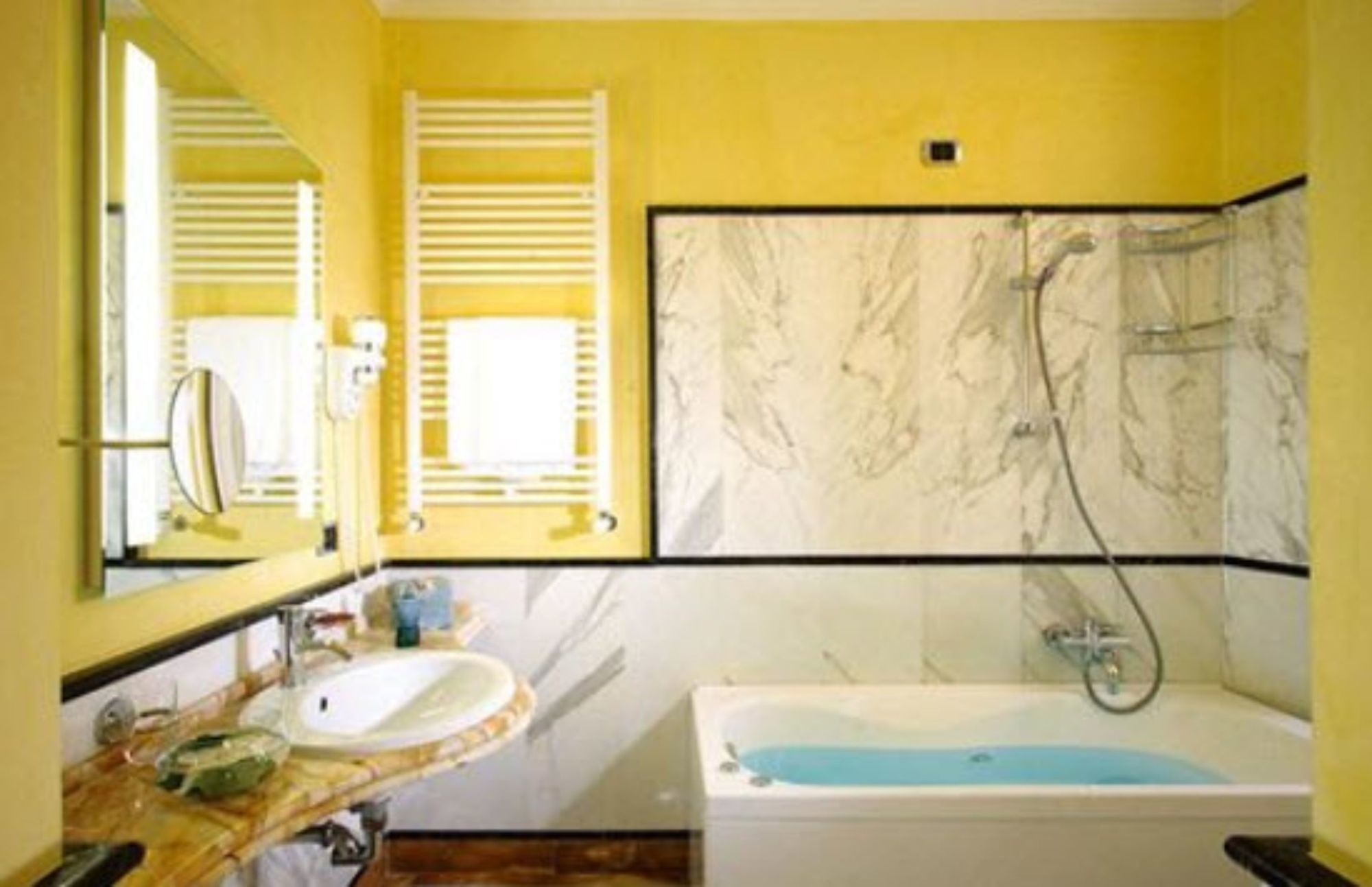 Фото Suite Opera Rooms