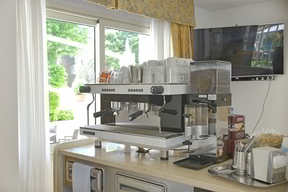 Фото Hotel Pigalle