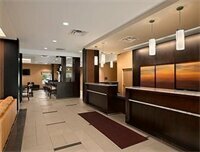 Внешний вид отеля Days Inn & Suites by Wyndham Winnipeg Airport Manitoba в Виннипеге, фото 3