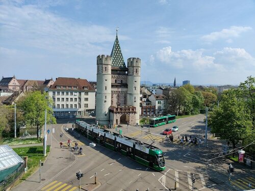 Внешний вид отеля Hotel Spalentor в Базели, фото 3