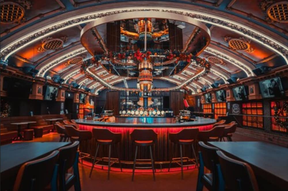 Фото Camden Deluxe Hotel