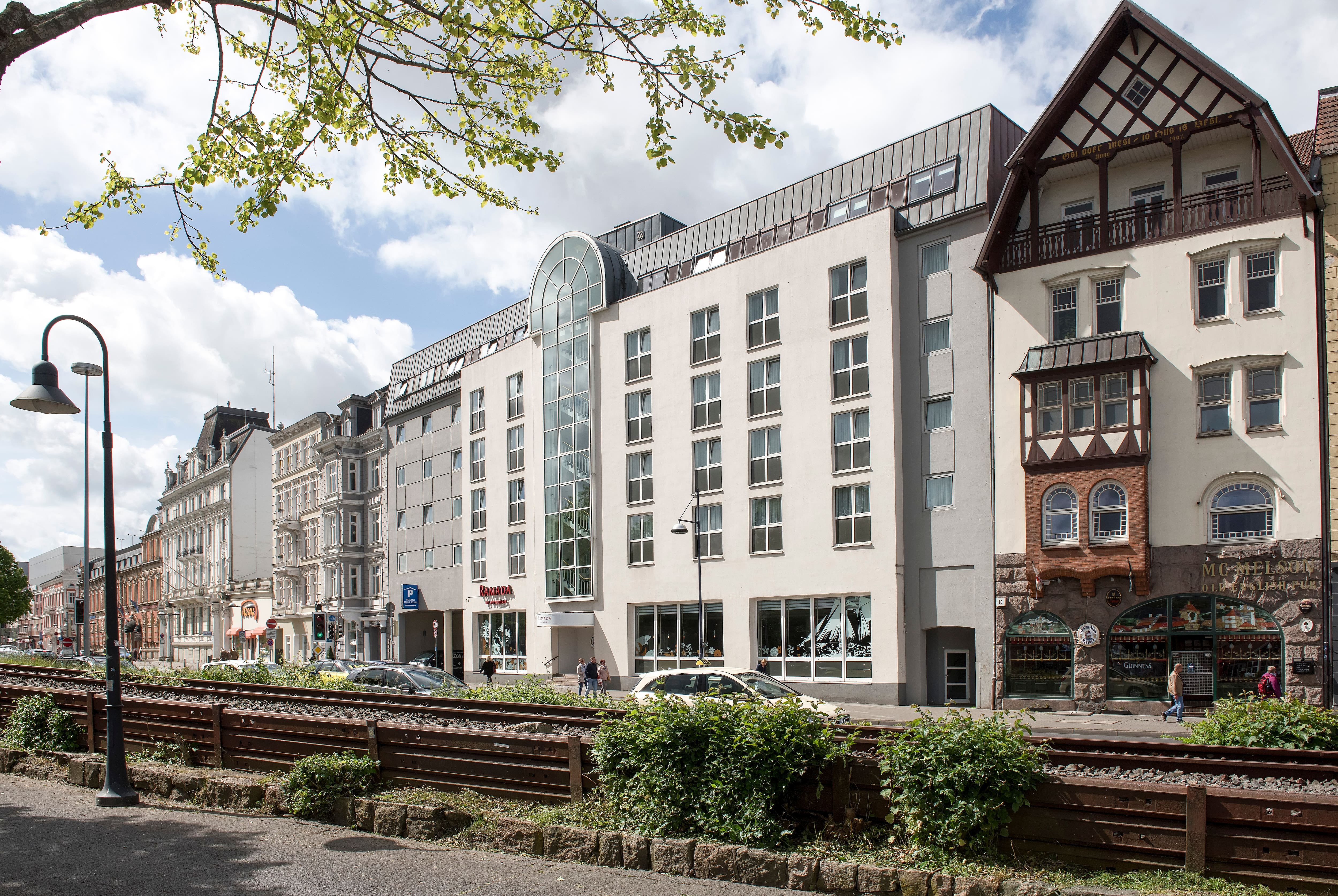 Фото Ramada Suites by Wyndham Kuala Lumpur City Centre