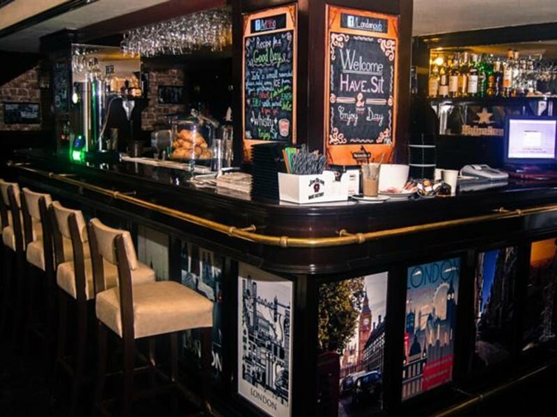 Фото Hotel Astoria City Center