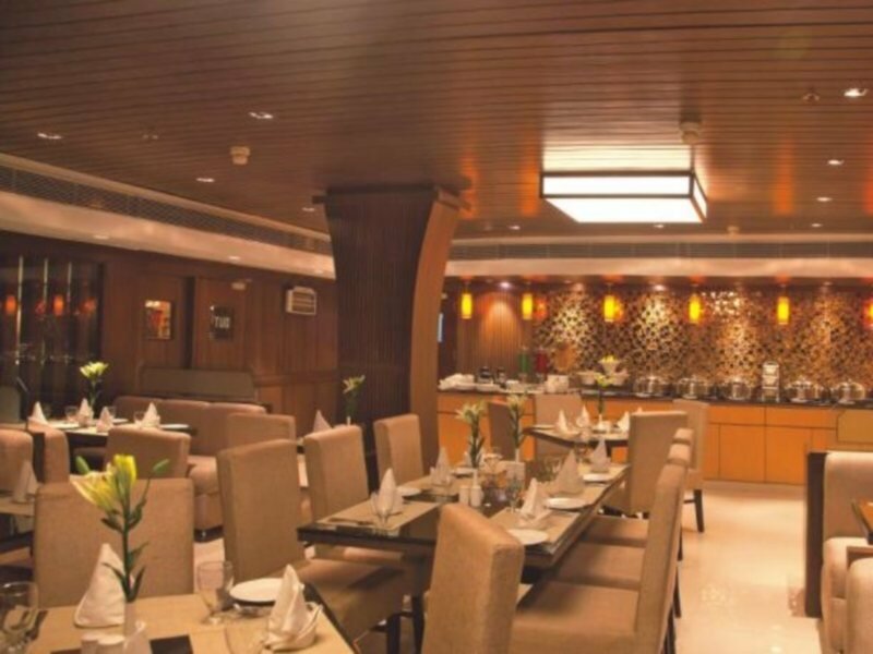 Фото Hotel Shanti Palace