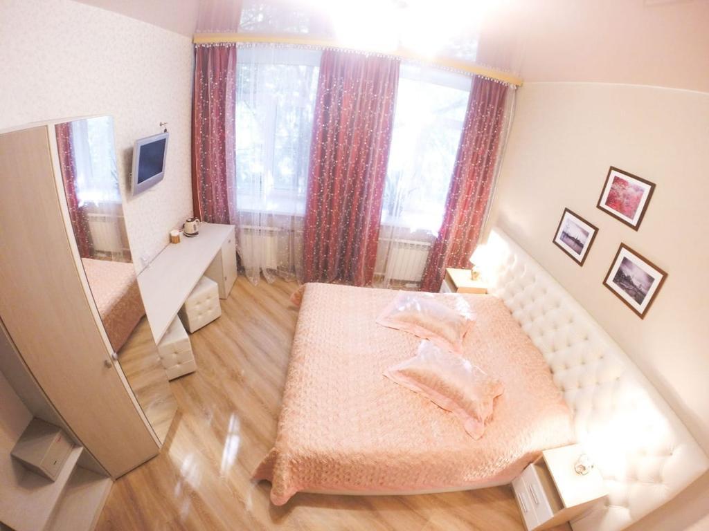 Фото Бастон на Никитина