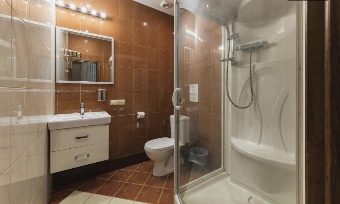 Фото Мери Поппинс на Арбате