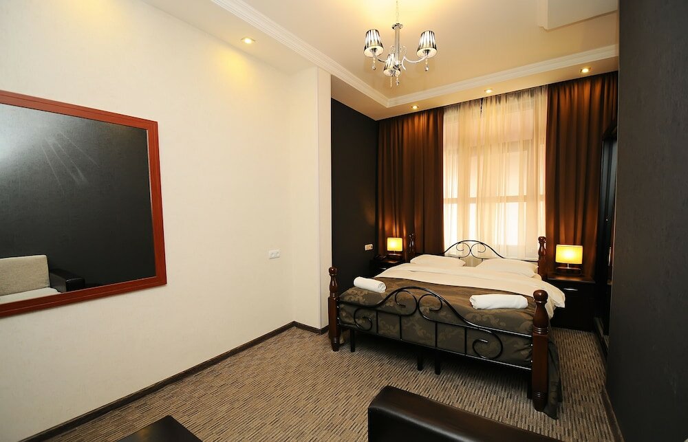 Фото Old Castello Hotel And Sheesha Cafe