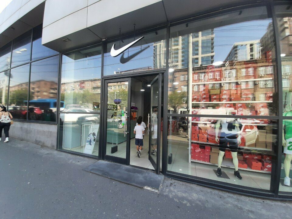 Sports store Nike, Yerevan, photo