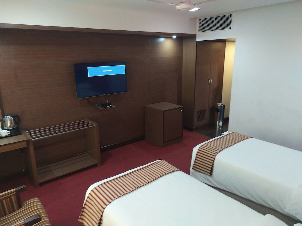 Фото Hotel Shelter