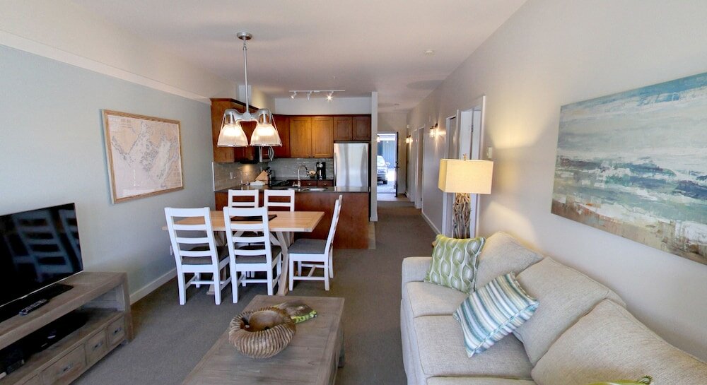 Фото Embarc Ucluelet