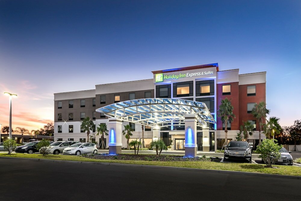 Фото Holiday Inn Express & Suites Lakeland South, an Ihg Hotel