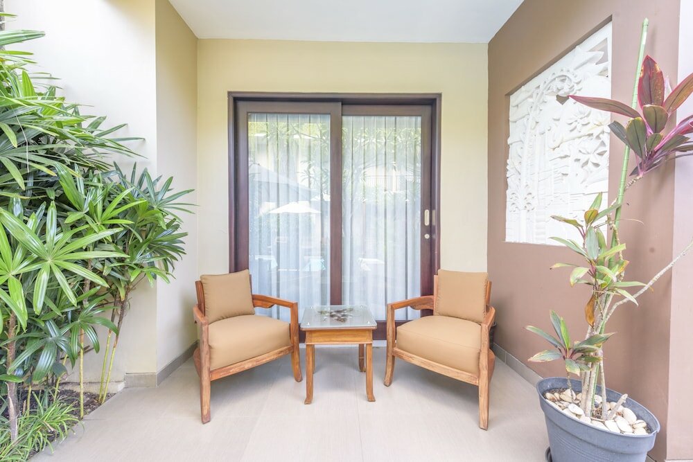 Фото D'Penjor Seminyak Hotel