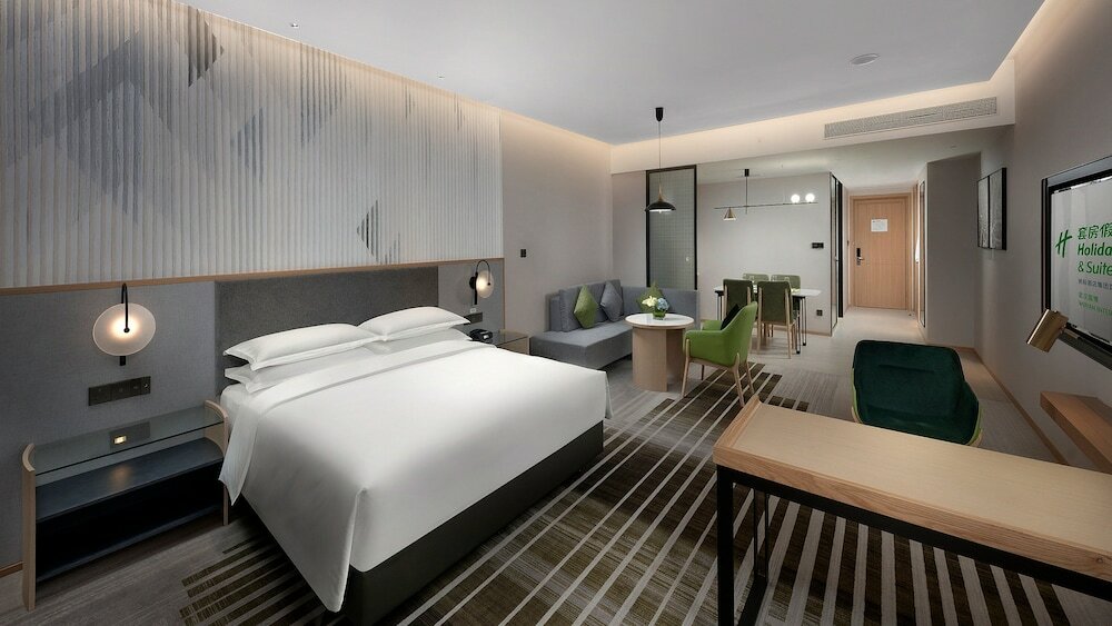 Фото Holiday Inn Hotel And Suites Wuhan New City, An Ihg Hotel