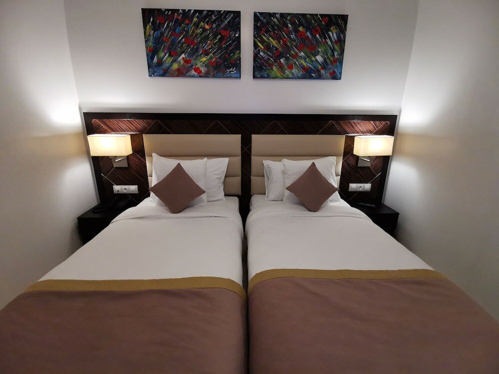 Фото Best Night 2