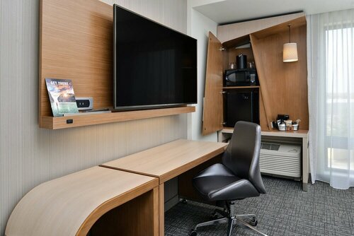 Гостиница Courtyard by Marriott Kansas City Olathe в Олэте