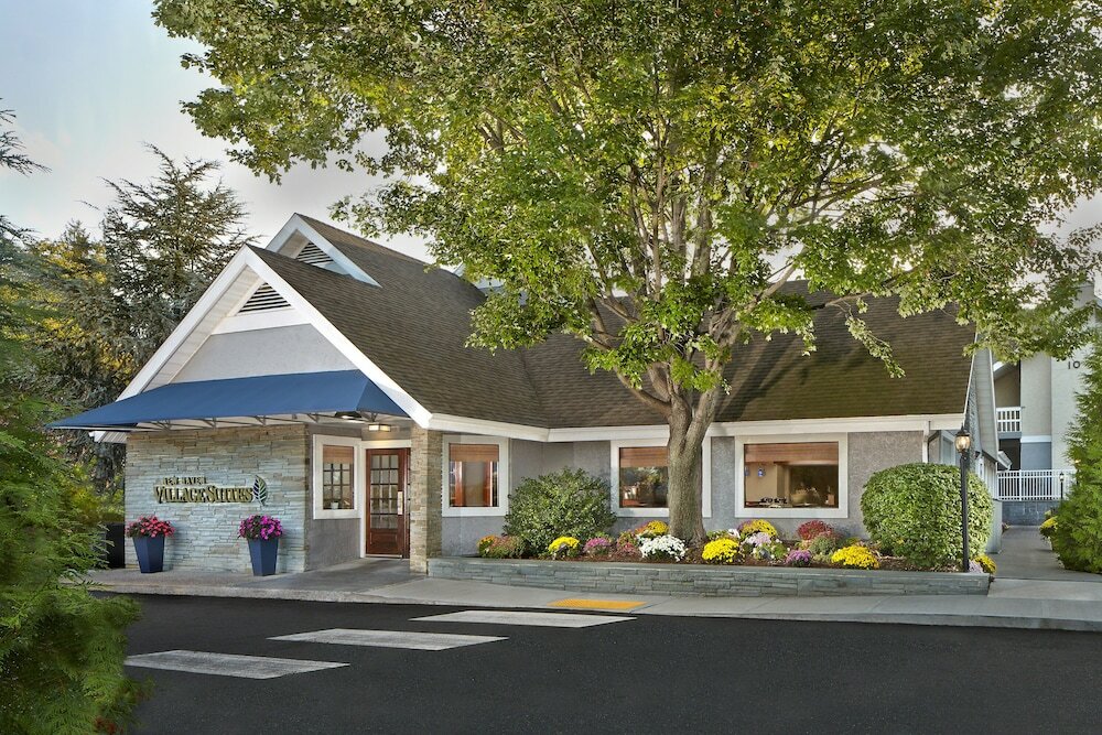 Фото New Haven Village Suites