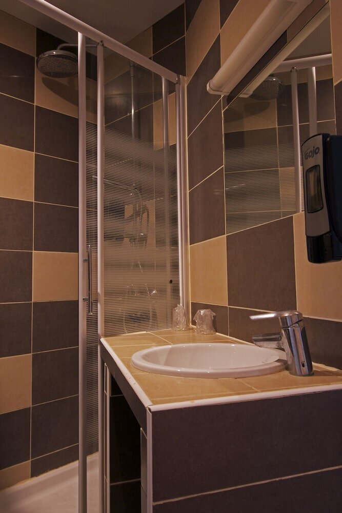 Фото Le Strasbourg Hotel