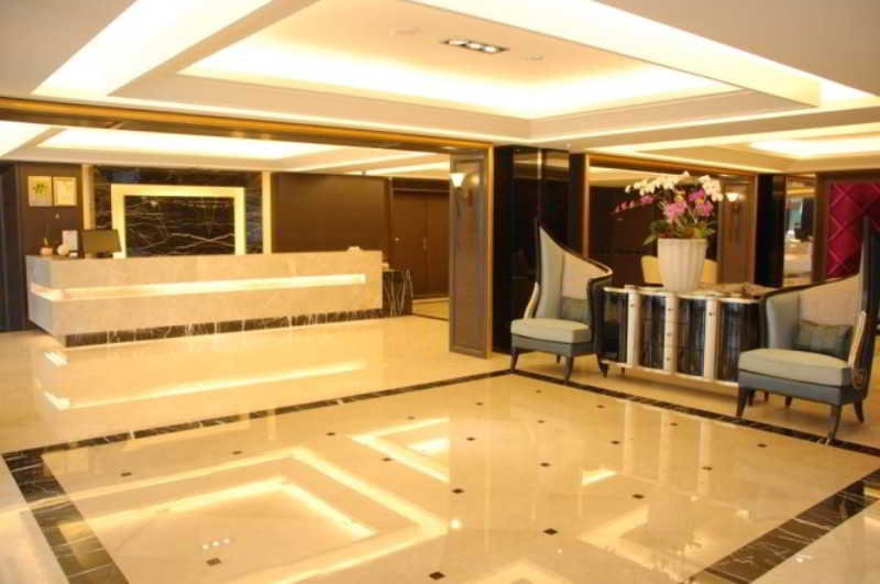 Фото Ren Mei Business Hotel