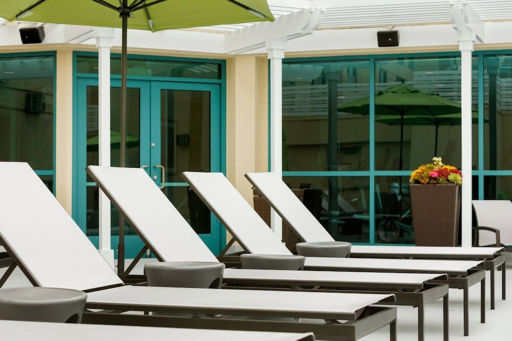 Фото Renaissance Los Angeles Airport Hotel