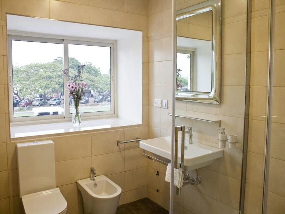 Фото Axis Suites