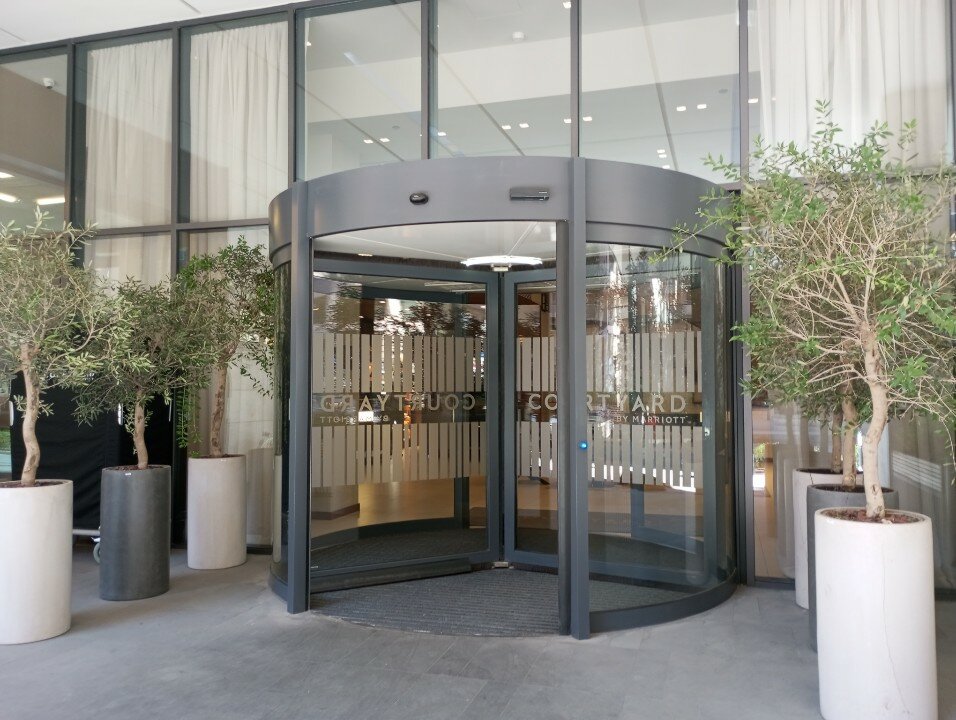 Фото Courtyard by Marriott Yerevan