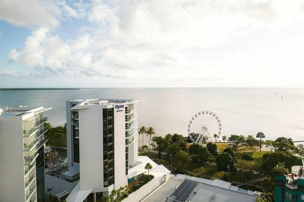 Hotel Crystalbrook Flynn, Cairns, photo