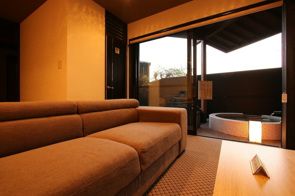 Фото Hirayamaonsen Uedaya