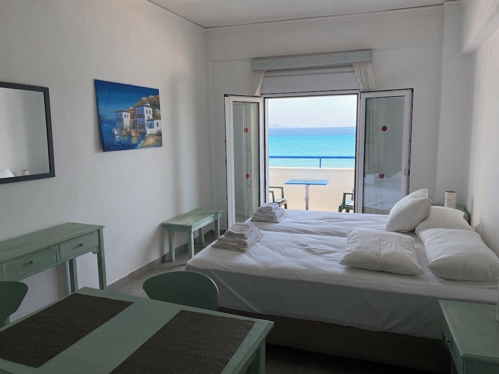 Фото Annoula Studio & Apartments