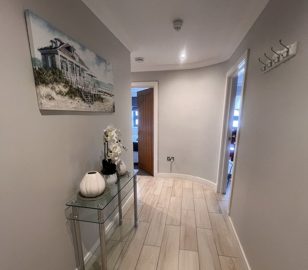 Фото Malthouse Court