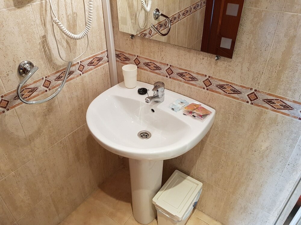 Фото Fan Flat Rosaleda