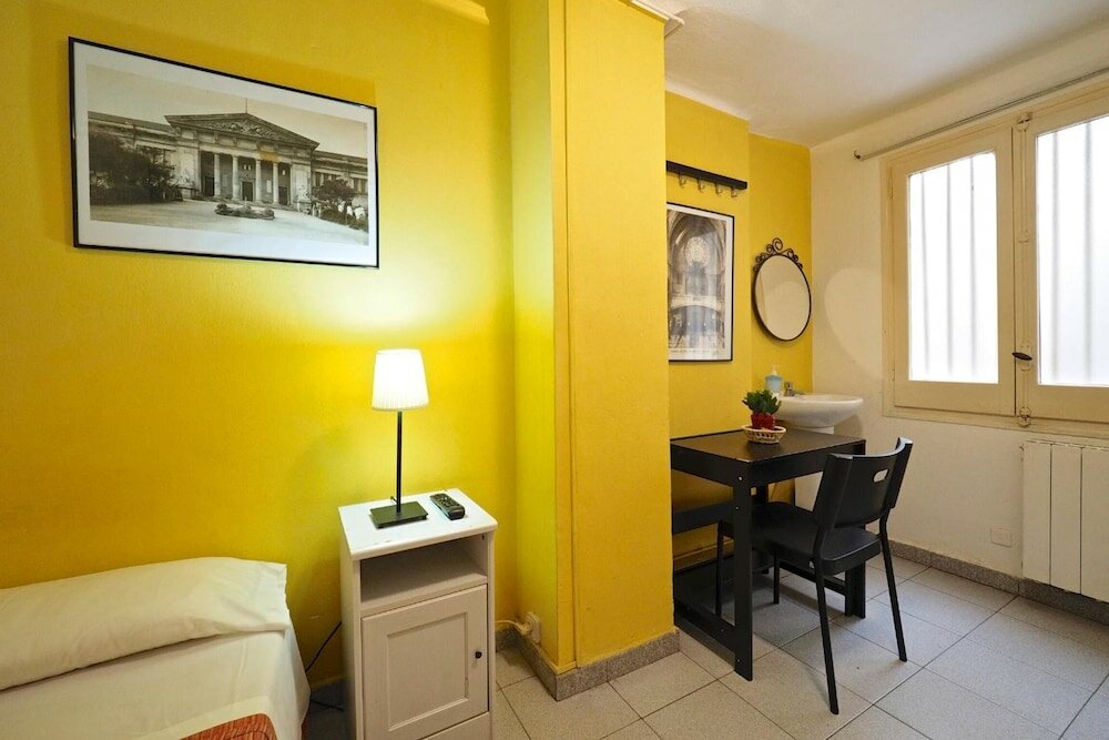 Фото Hostal Elkano