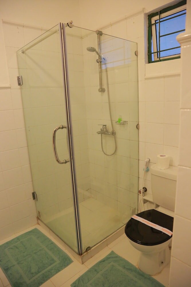 Фото Nuwara Eliya Golf Club