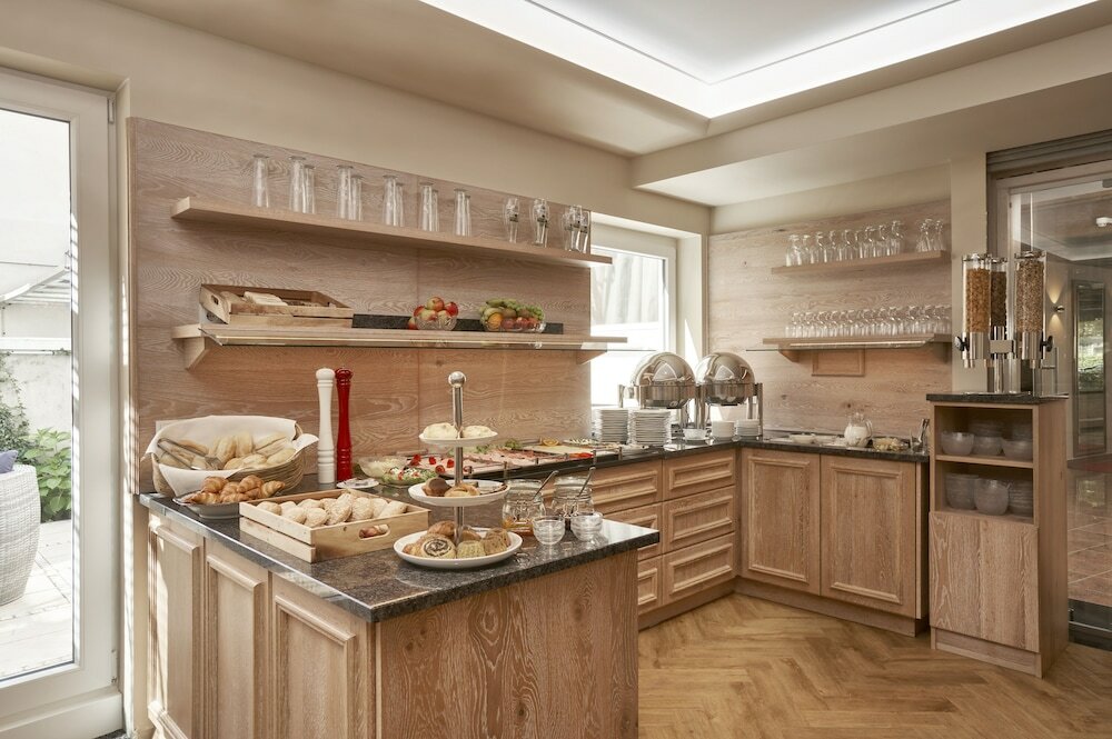 Фото Hotel Kraft München