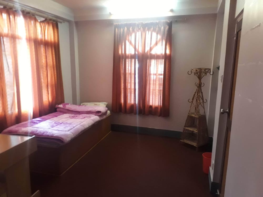 Фото Nepal Visitors Resort