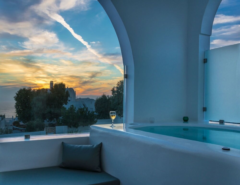 Фото Aspronisi Luxury Villa