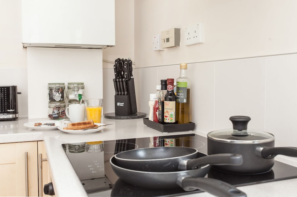 Фото Regents Park & Euston 1 Bedroom Apartment