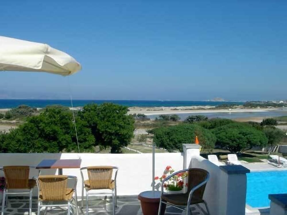 Фото Romanzza Studios