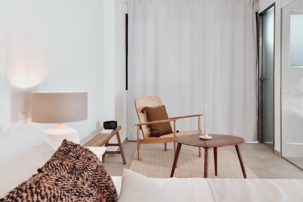 Фото Ikaros Suites