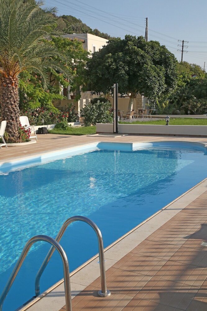 Фото Elaia Villas