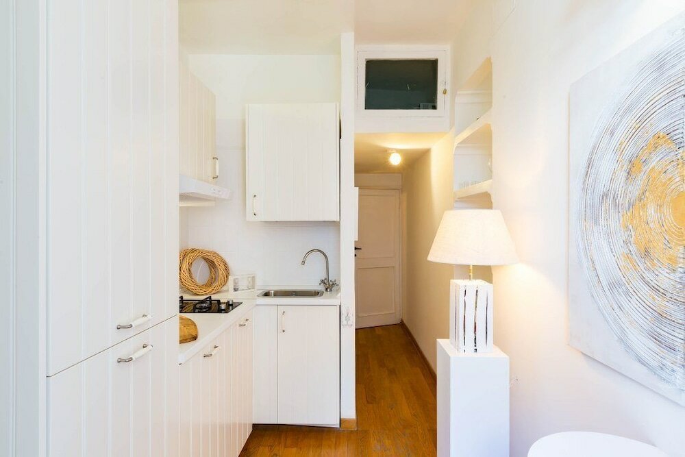 Фото Pantheon Luxury Gold Apartment