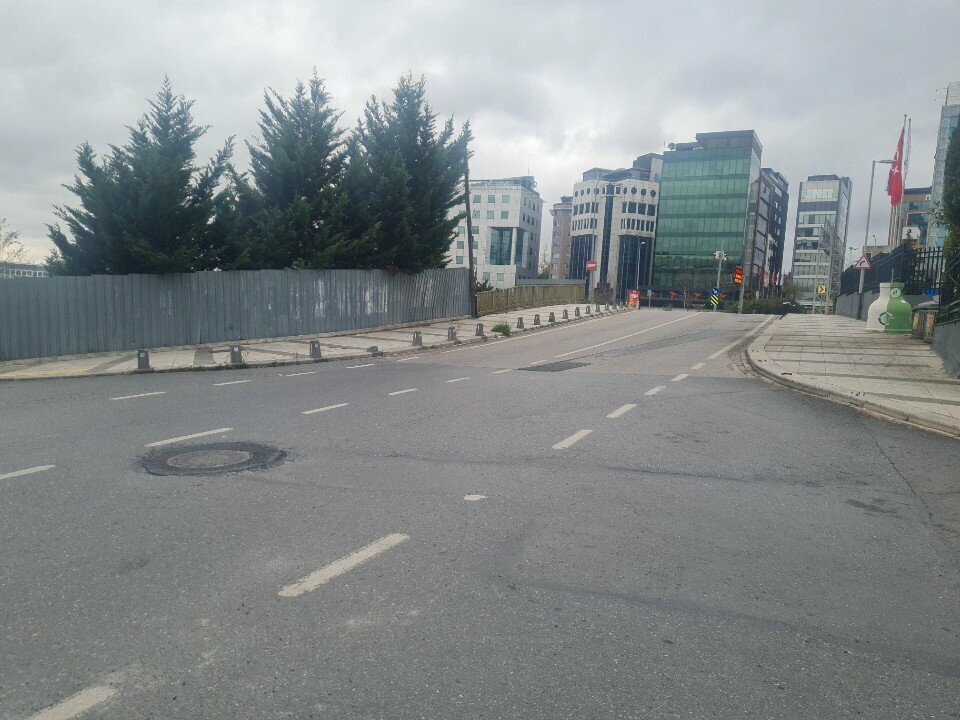 ATM Ing ATM, Istanbul, photo