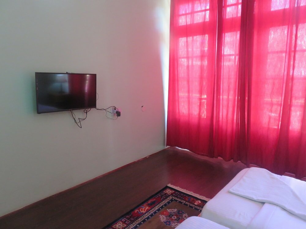 Фото Tih Hotel Maryul