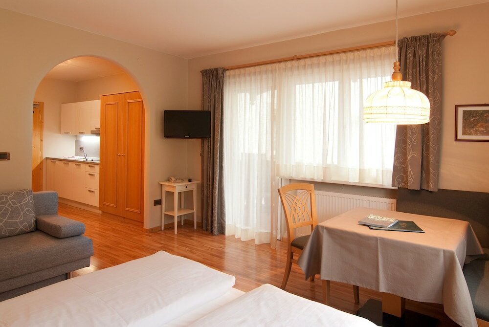 Фото Hotel Garni Villa Park