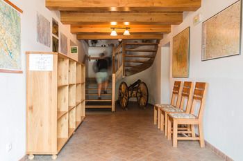 Фото Outline B& x26; B Jiricna