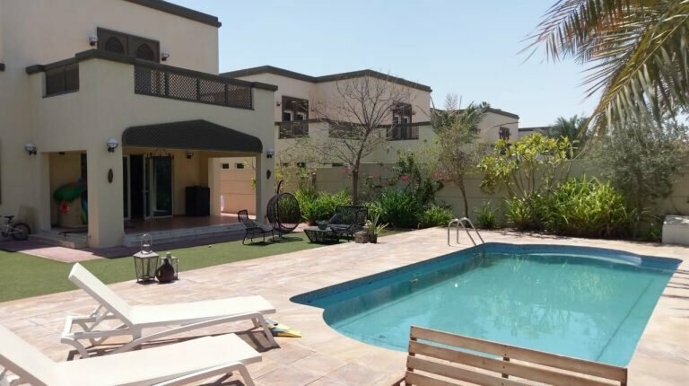 Construction and finishing works Wall painting in Dubai, Dubai, photo