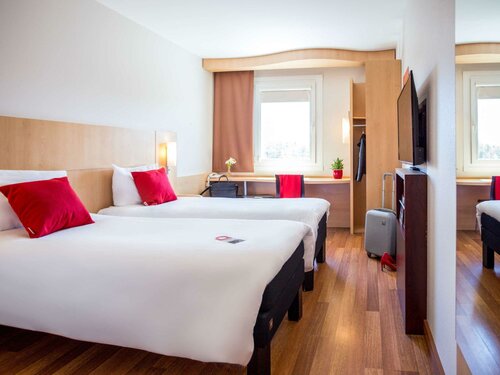 Гостиница Ibis Plzen в Пльзене