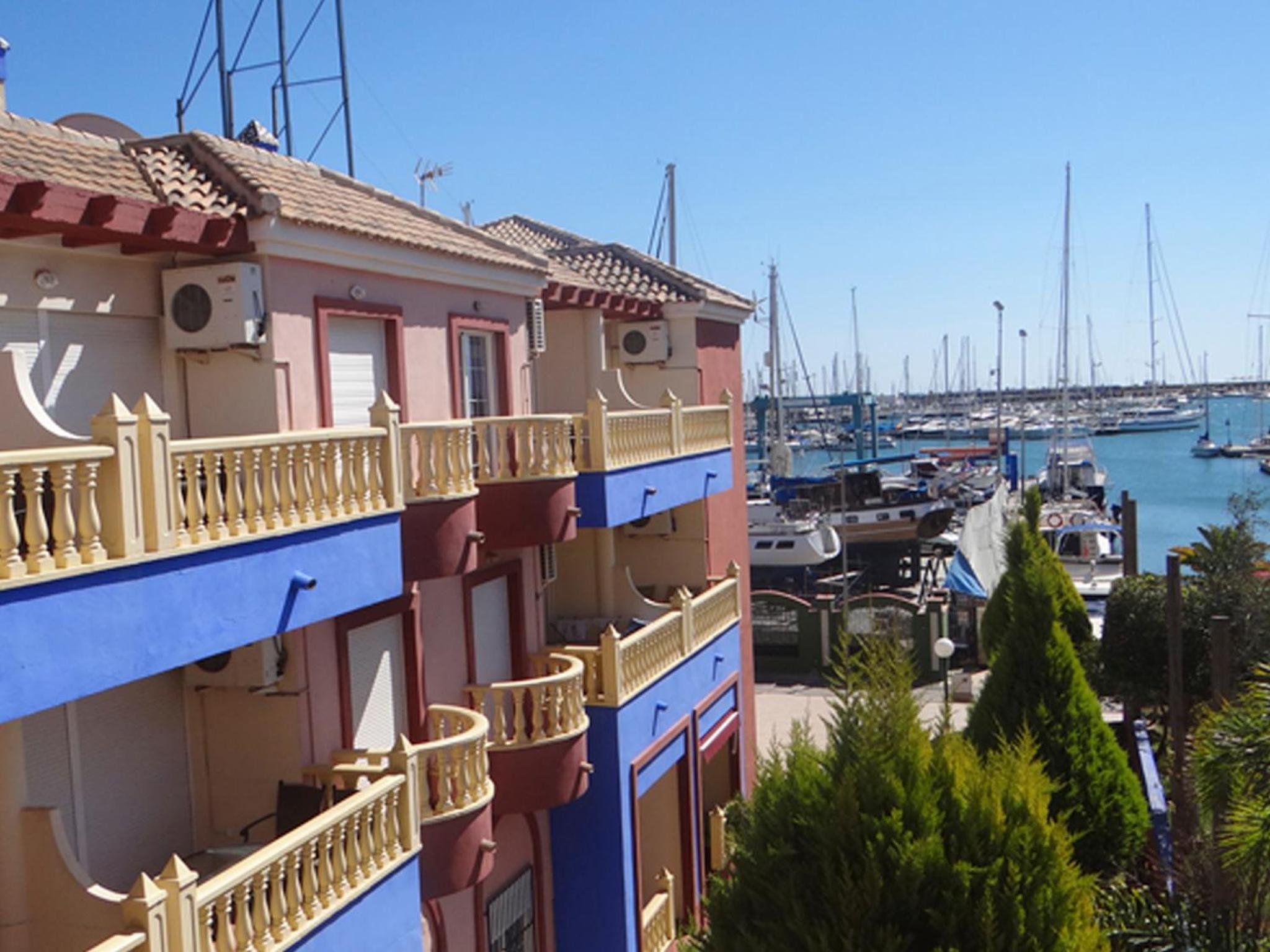 Фото Apartamentos Marina Internacional