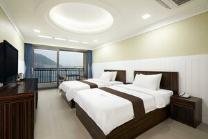 Гостиница Busan Beach Hotel Busan Songdo